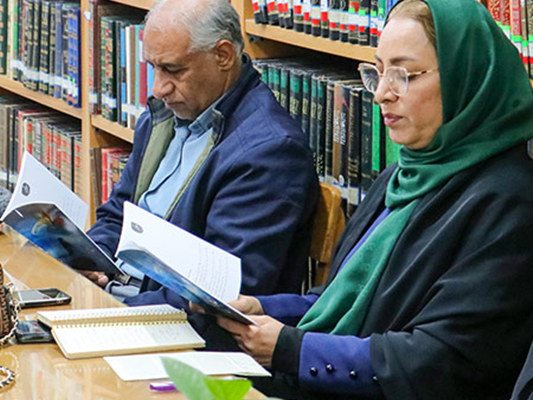 بررسی کتاب «مادر و سلیمانش» در برنامه «روی خط کتاب»