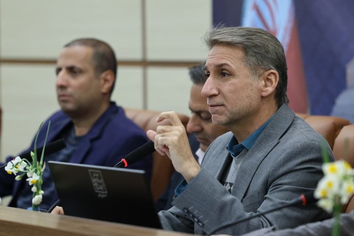 با حضور عبدالمهدی قاسمی، چالش‌های سرمایه‌گذاری گردشگری فارس بررسی شد