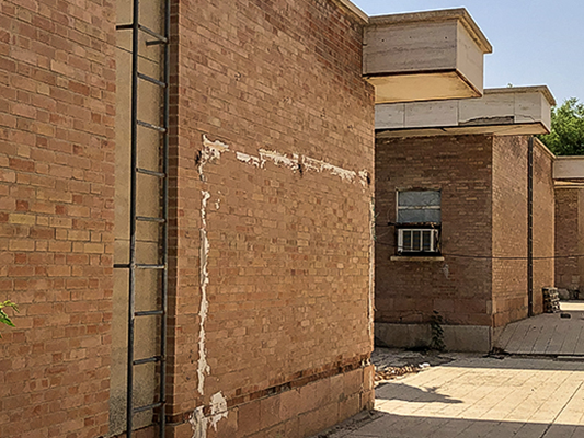 گذشته ی نزدیک: معماری مدرنیستی لار بین دو دهه 40 و 50 (بخش اول)