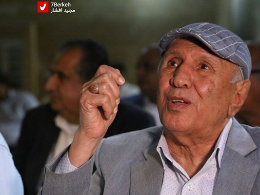 خلیل زینل: تا زنده ام برای جوان ها خانه می سازم