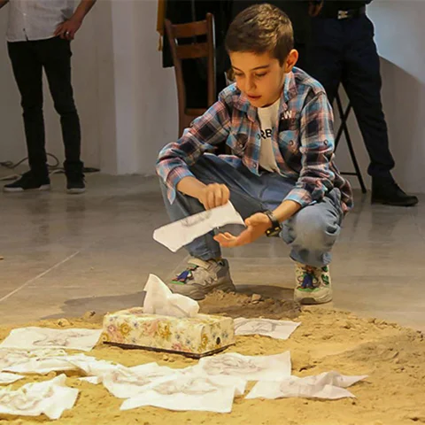 سنگِ اول کلمه بود: حرف های سنگی