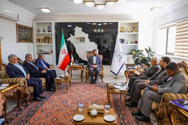 آثار جنایات جنگی دشمن در لامرد و لار باید مستندسازی و به عنوان سند تاریخی حفظ شود