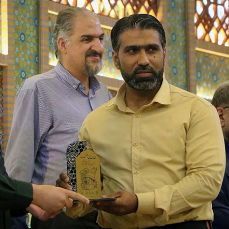 درخشش عکاس لارستانی در نخستین جشنواره عکس دفاع مقدس فارس